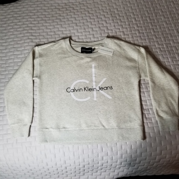 Calvin Klein Sweater - Picture 3 of 6